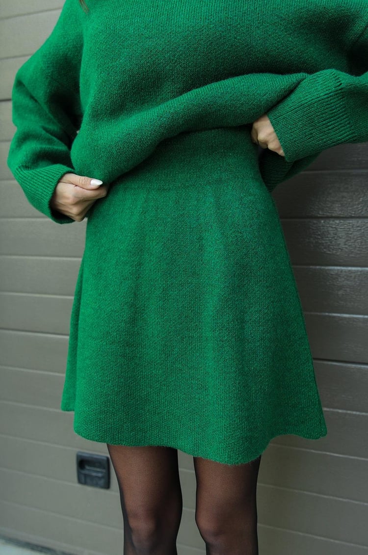 Lucie Women's Set – Soft Autumn Set in Comfortable & Elegant Wool